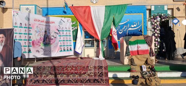 آغاز سال تحصیلی جدید در دبیرستان نمونه حضرت آمنه(س) مه‌ولات