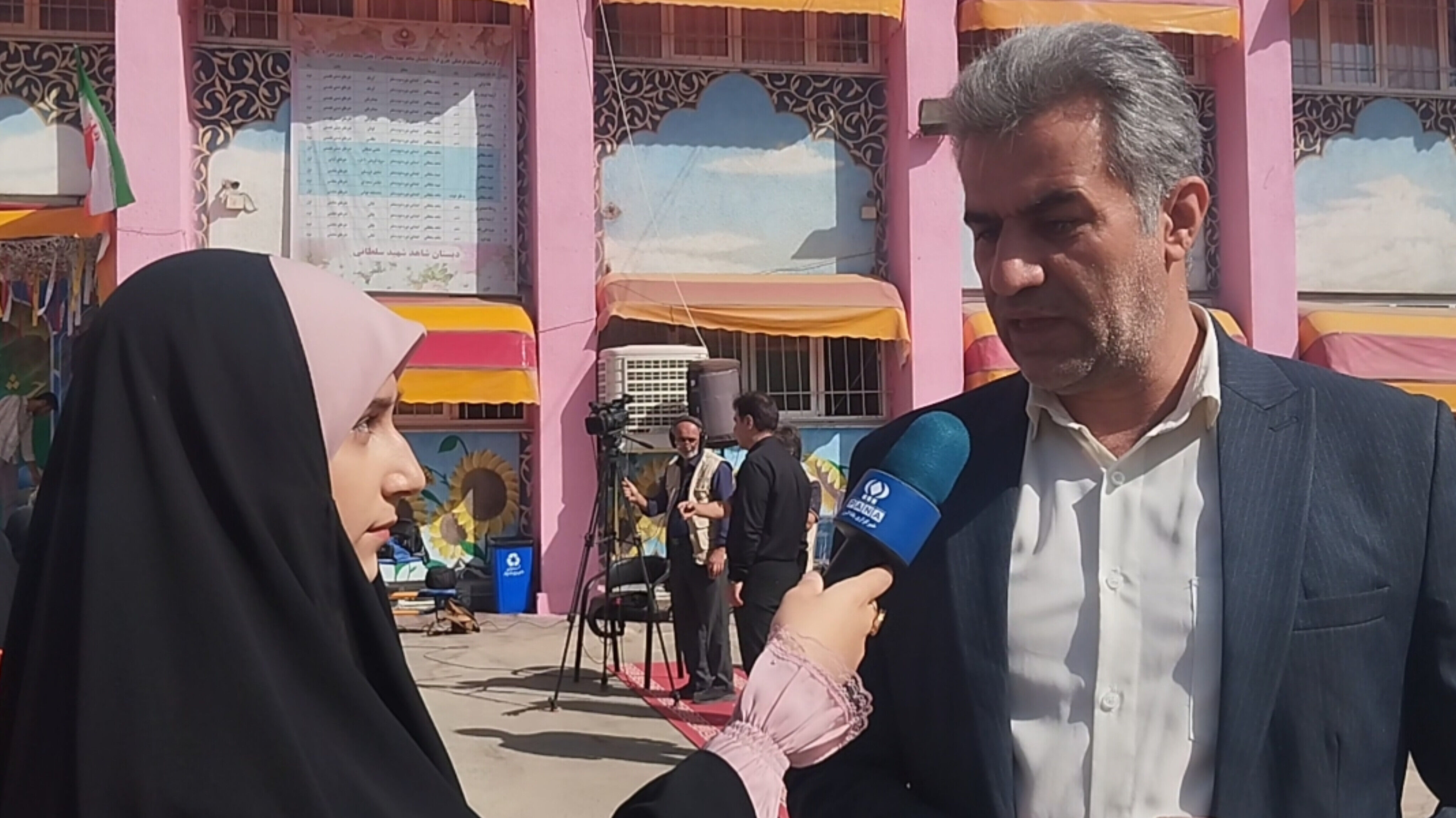 همکاری خانواده‌ها پل ارتباطی میان خانه و مدرسه هستند 