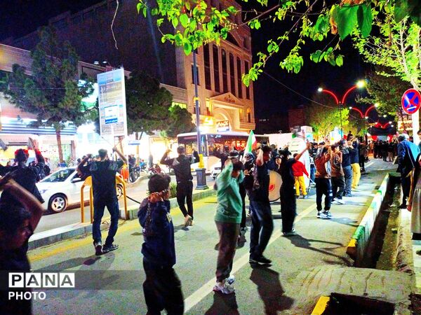 اجتماع با شکوه مردم کاشمر در سی امین شب از اتحاد مقدس جبهه خیابان