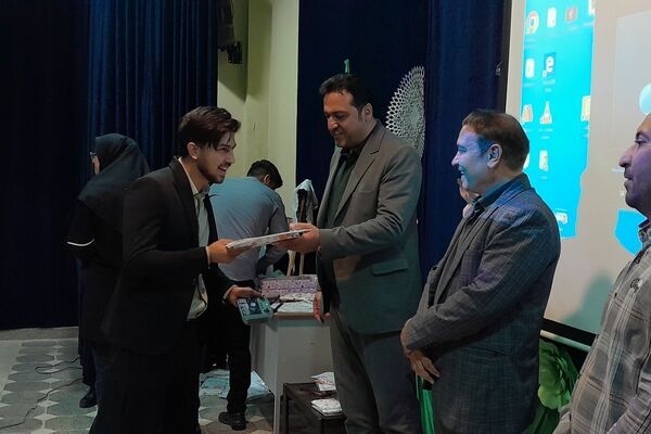 پایان شیرین یک تابستان پُر از یادگیری و خلاقیت در کانون فرهنگی تربیتی شاهد درگزین