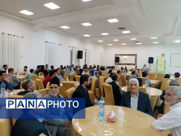 معلمان ستارگان درخشان مسیر علم و دانش