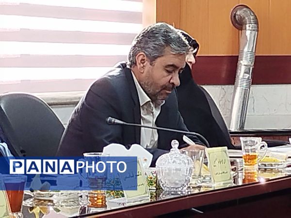 دهمین جلسه شورای آموزش و پرورش شهرستان کاشمر