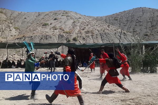 مراسم روز اربعین حسینی و تعزیه‌خوانی در شهر بار 