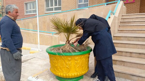 دوستی با طبیعت و شور و حال دانش‌آموزان دبیرستان فرزانگان استعداد درخشان ملارد