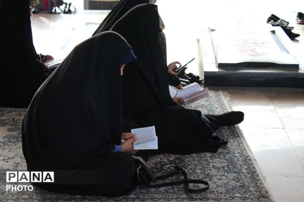 قرائت دعای ندبه در نورالشهدا عظیمیه کرج
