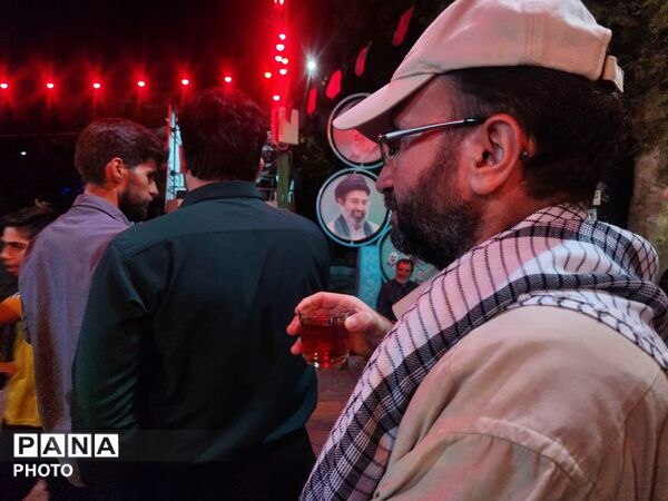 عطر چایِ حضرت زهرا (س) در قلب نیشابور؛ ۱۷۸ شب خدمتِ بی‌وقفه