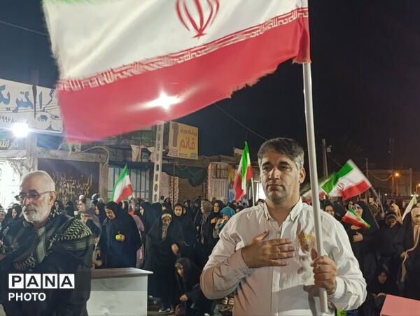 حضوردانش آموزان دراجتماع مردمی رودبارجنوب