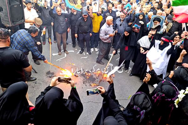 عزاداران قائد شهید با حماسه‌ای از وفاداری به میدان آمدند