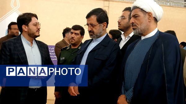 نمایشگاه «در لباس سربازی»