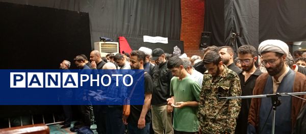 تشییع باشکوه پیکر بسیجی شهید در حمله رژیم صهیونیستی؛ مردم با فریاد مرگ بر اسرائیل وداع کردند