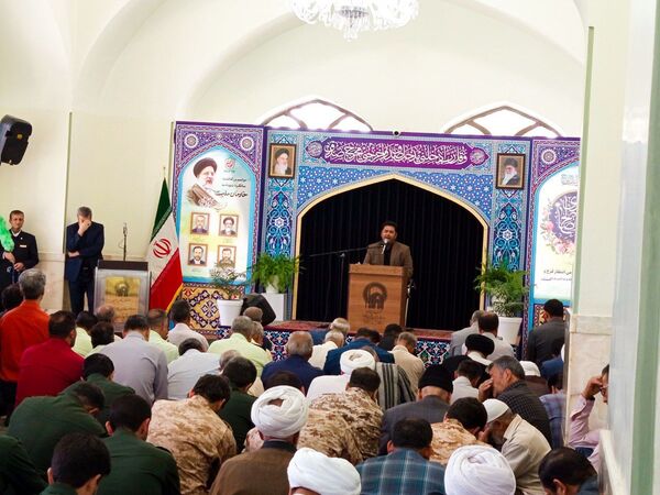 یک سال از نبود شهید جمهور میگذرد