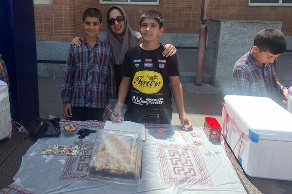 برگزاری بازارچه کسب و کار دانش‌آموزی با مهارت کسب و کار و درآمد و استقلال مالی