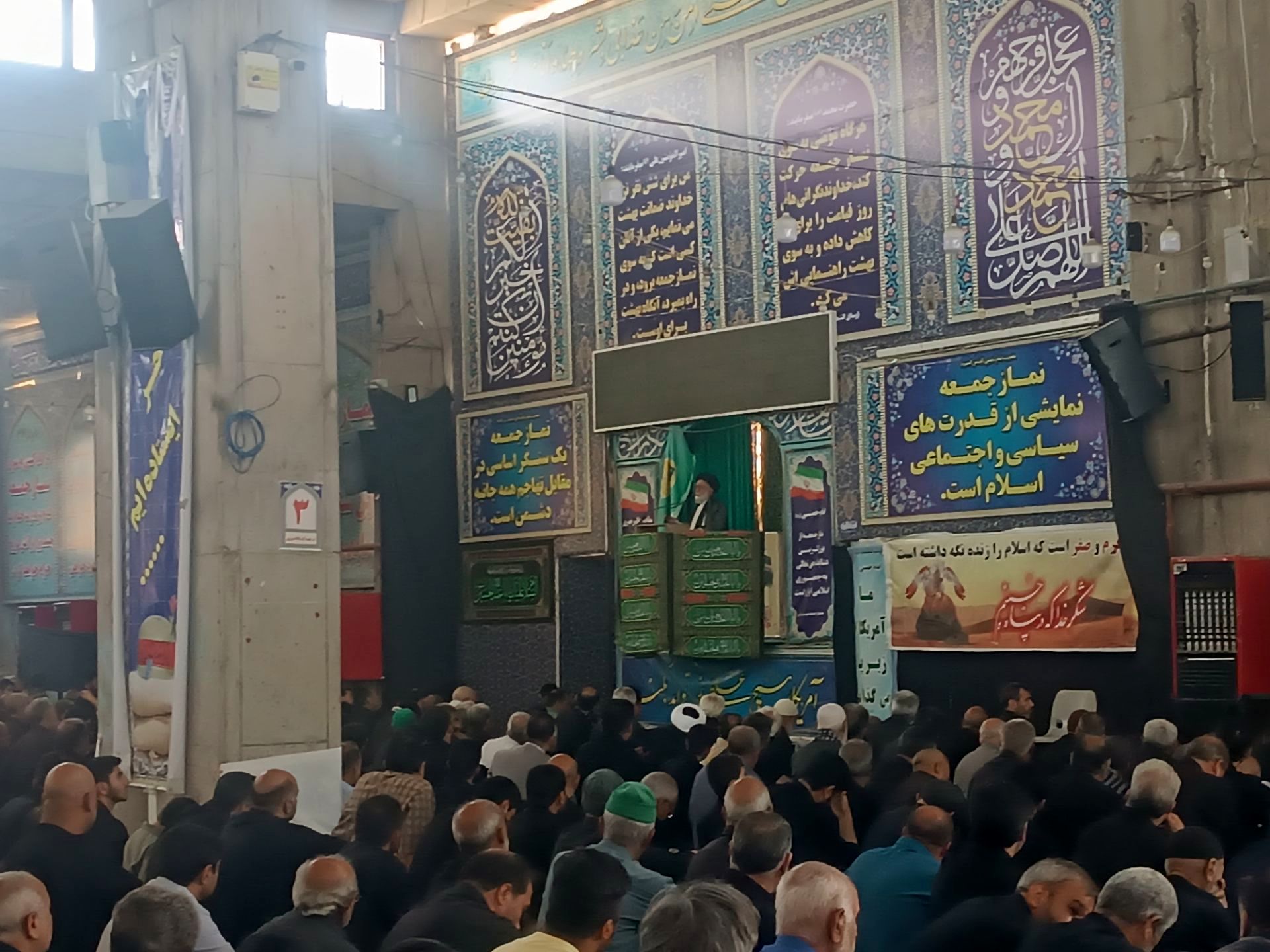 دومین نماز جمعه ماه محرم در نیشابور 