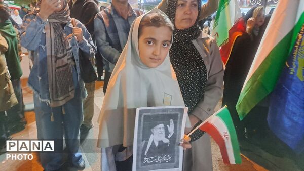 اجتماع فرهنگیان و دانش‌آموزان شهرستان شهریار به مناسبت اربعین رهبر شهید و شهدای دانش آموز شجره طیبه