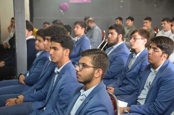کارگاه آموزشی خبرنگاری پسران منطقه 6