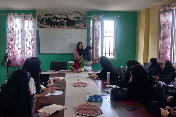 دومین دوره آموزش و مهارت افزایی امداد و کمک‌های اولیه ویژه مربیان کودکستان ها در ناحیه دو شهرری 