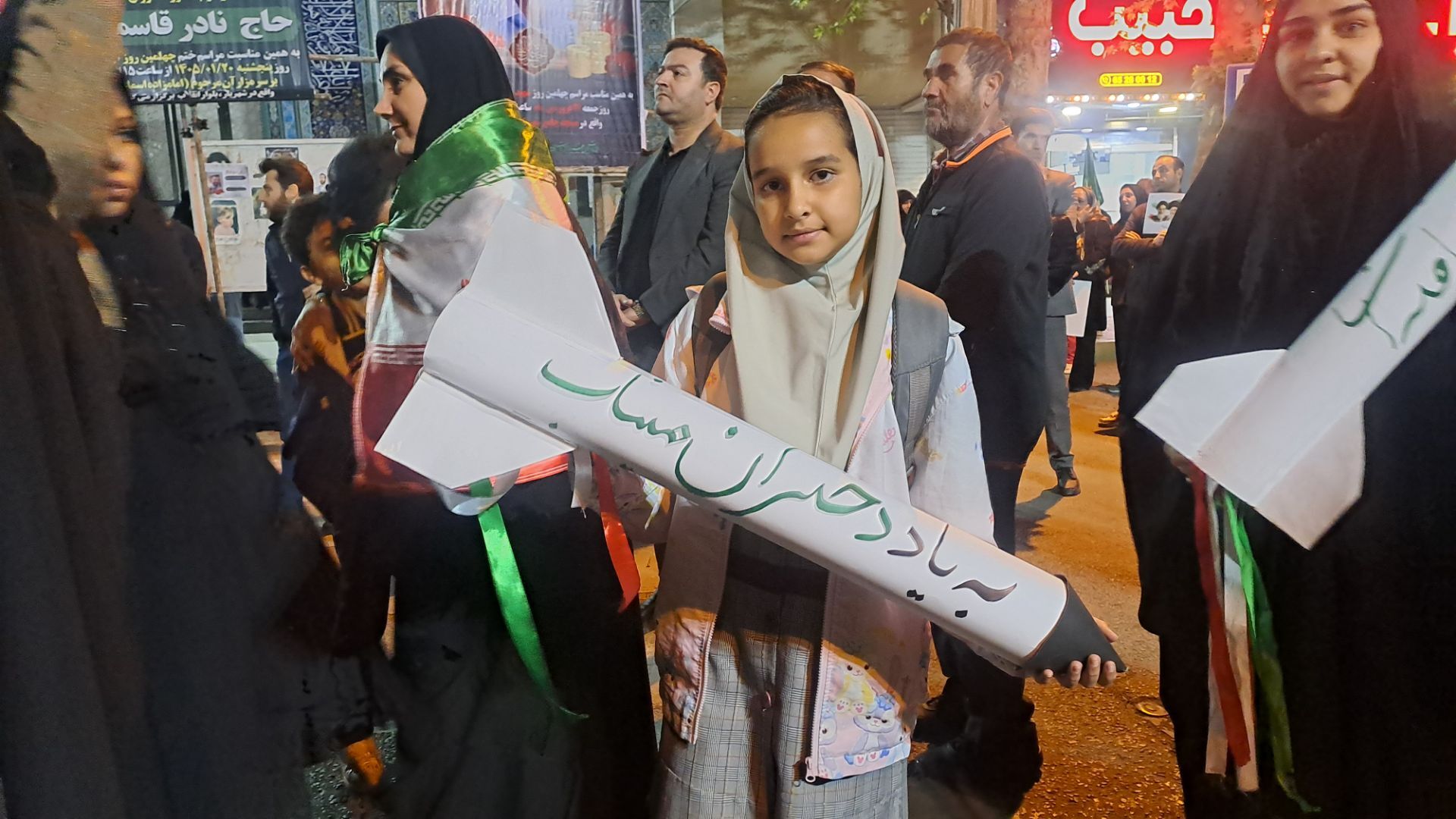 اجتماع فرهنگیان و دانش‌آموزان شهرستان شهریار به مناسبت اربعین رهبر شهید و شهدای دانش آموز شجره طیبه