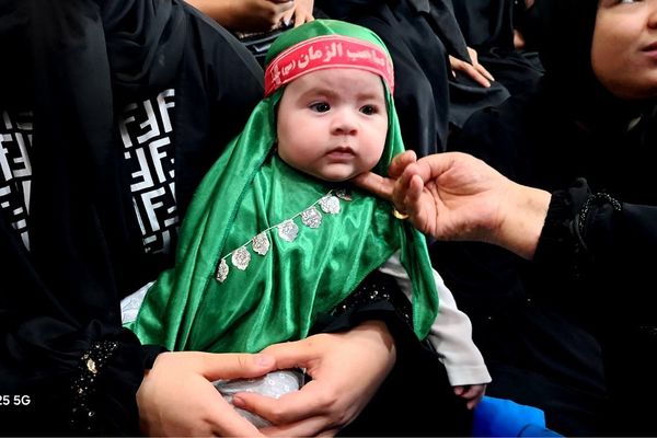 همایش عظیم شیرخوارگان حسینی  در حسینیه اعظم محله جیلارد شهرستان  دماوند 