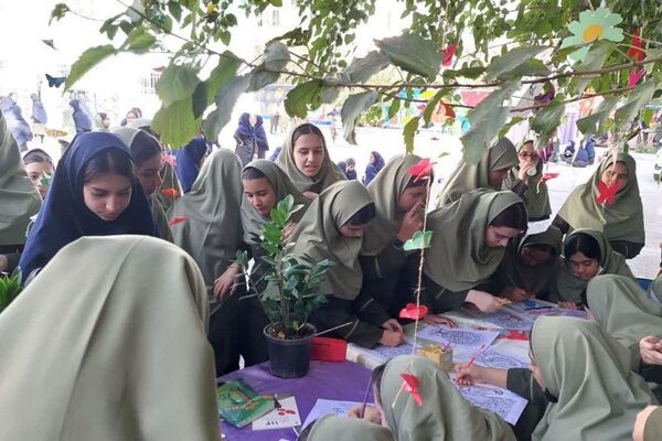 ایستگاه نشاط برای دانش‌آموزان بهارستانی