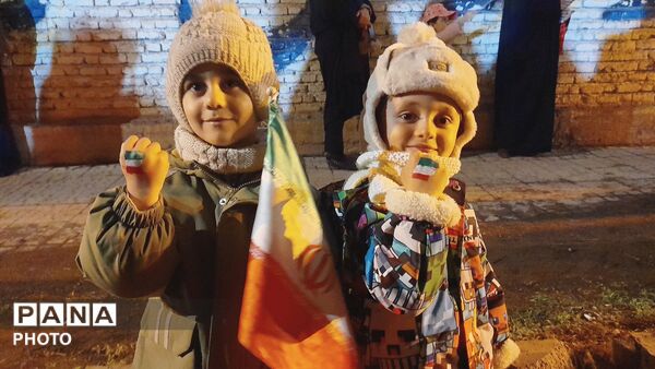 حضور باشکوه دهه‌ نودی‌ها در تجمعات شبانه شهرستان سراب