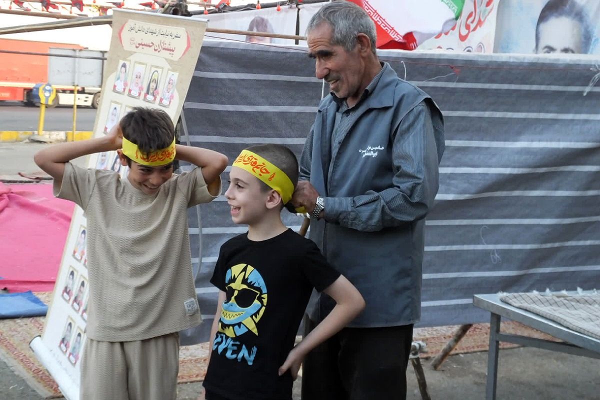 از نگاه معصوم کودک تا اشک پیرمرد؛ روایت عاشقی در موکب «عشاق‌الحسین»