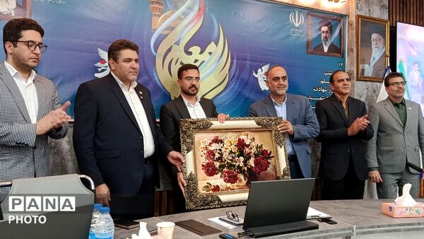نشست تخصصی کارشناسان روابط عمومی استان خراسان رضوی 