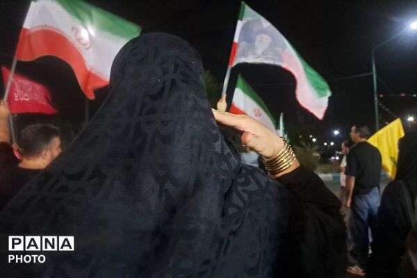 اجتماع مردمی در میدان شهدای گمنام فاز چهار اندیشه