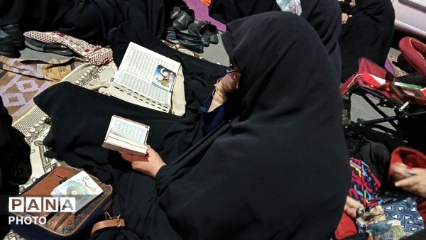 مردم کاشمر در کف خیابان عزاداری کردند