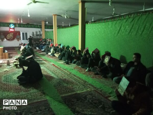 مراسم احیا در شب دوم قدر نیشابور
