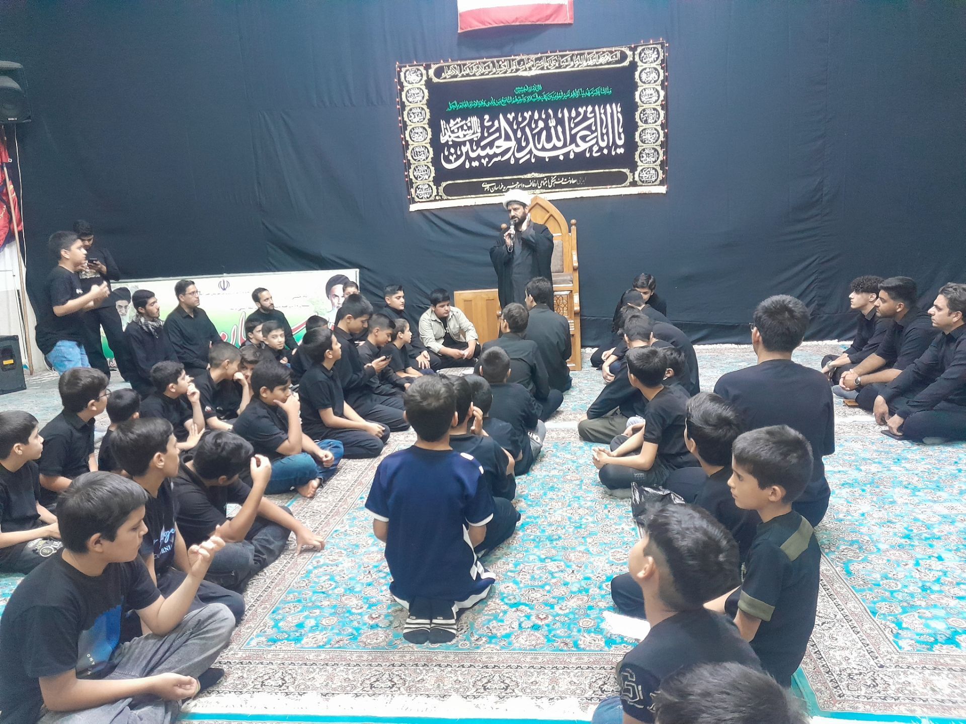 مراسم دهه اول ماه محرم به میزبانی هیئت دانش آموزی قاسم بن الحسن (ع)