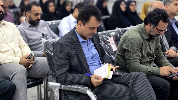 جلسه فصلی مدیران مدارس ابتدایی قائمشهر