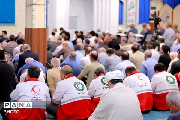 نماز جمعه ساوجبلاغ؛ تجلی معنویت، بصیرت و وحدت