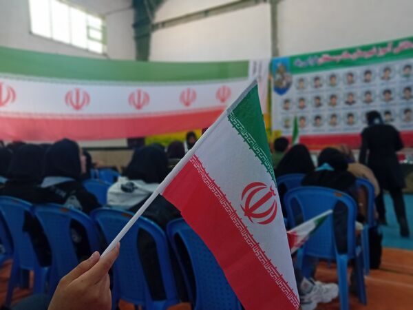 گردهمایی دختران نسل سلیمانی در دبیرستان فاطمه الزهرا(س) 