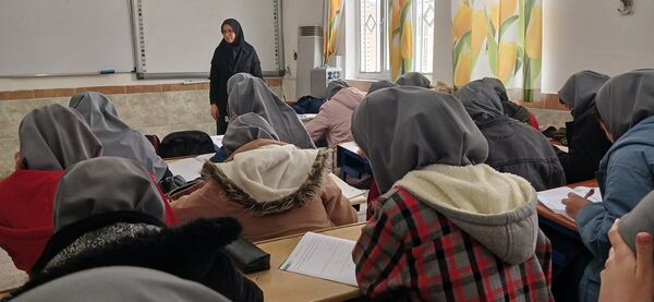 برگزاری آزمون جامع دستاوردهای یادگیری در آموزشگاه فدک فاروج