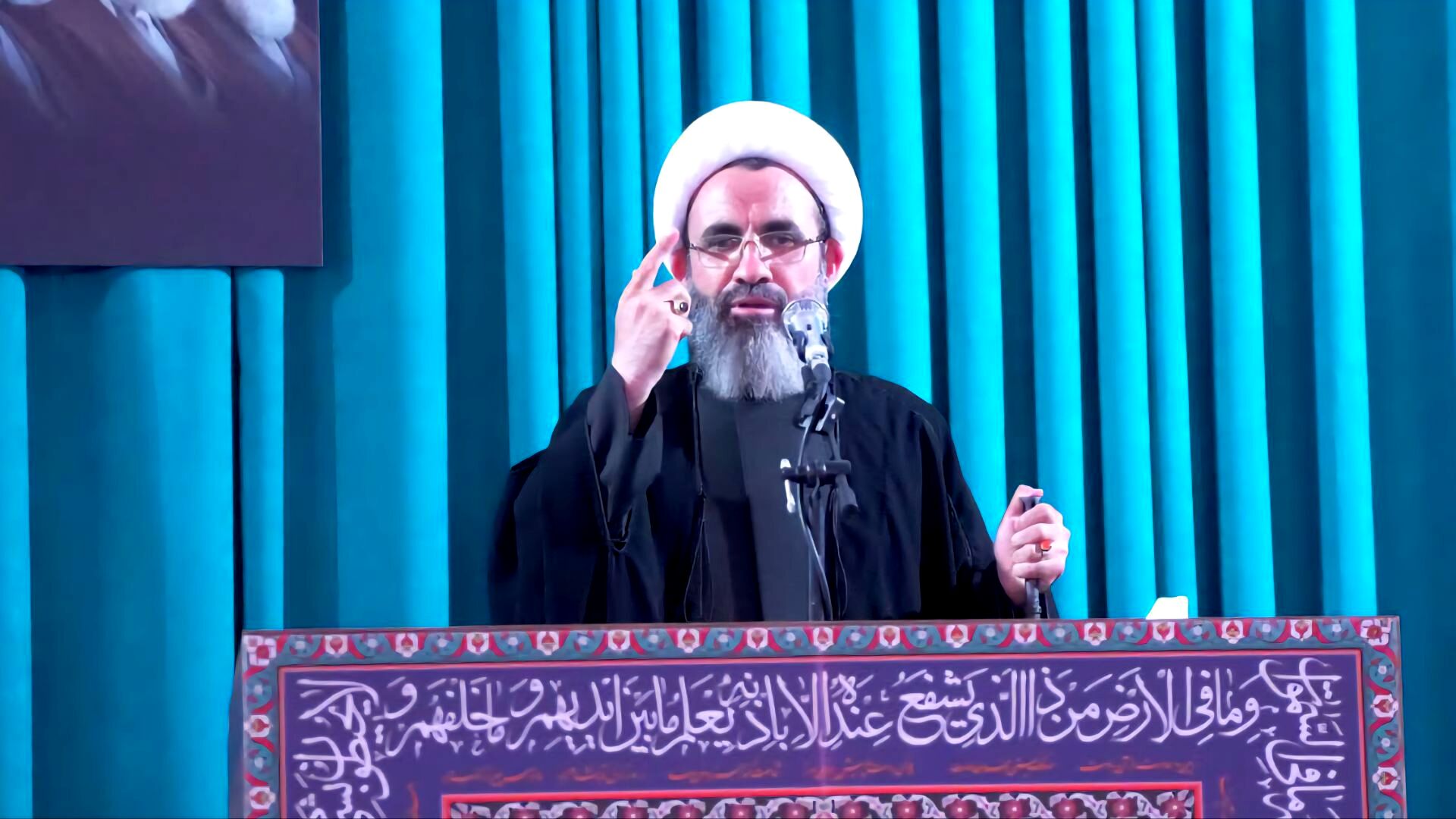 حضور در صحنه برای مقابله با دشمن، راه‌ دستیابی به مقام رضوان الهی است
