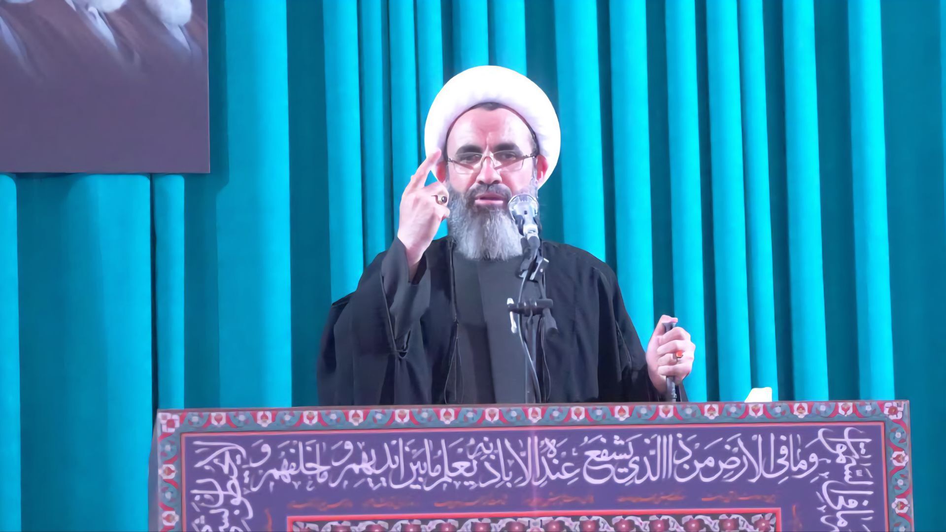 حضور در صحنه برای مقابله با دشمن، راه‌ دستیابی به مقام رضوان الهی است