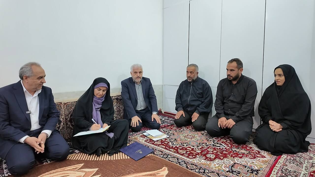 دستور فوری وزیر راه برای تأمین مسکن خانواده دو شهید دانش‌آموز تبریزی