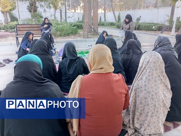 برگزاری ختم صلوات در پارک بانوان قائم شهرستان کاشمر