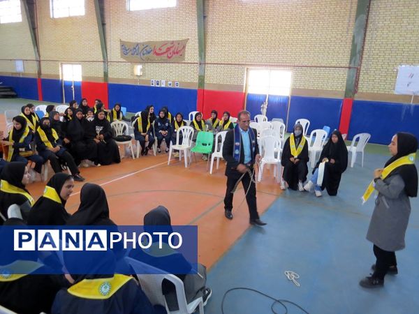 اردوی تمشک در بام و صفی آباد 