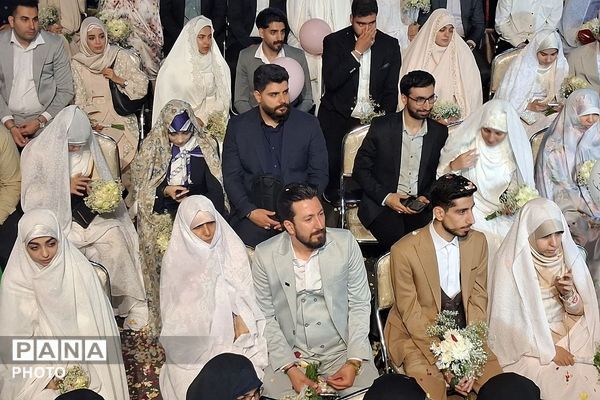 جشن ازدواج ساده ۴۷ زوج جوان؛ جلوه‌ای همانند پیوند آسمانی