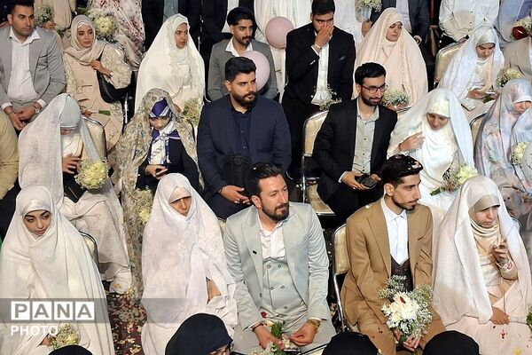 جشن ازدواج ساده ۴۷ زوج جوان؛ جلوه‌ای همانند پیوند آسمانی