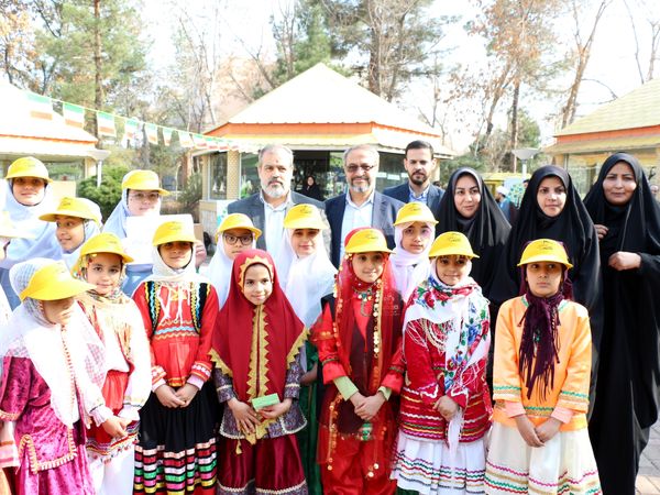 بوستان برنا در مشهد آغاز به کار کرد