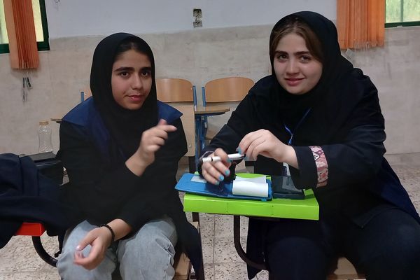 حضور مشاور وزیر امور تشکل‌ها در جمع خبرنگاران روایت مدرسه