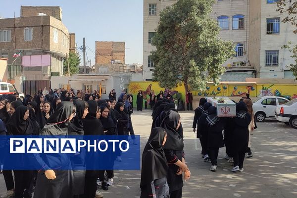 مدراس شهرستان قدس میزبان پرچم حرم امام حسین (ع) و شهید گمنام 