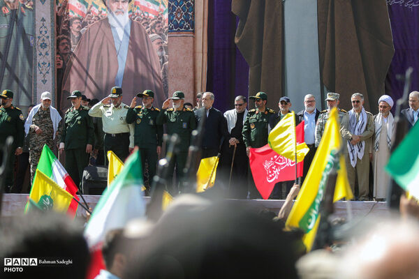 رزمایش جان‌فدایان ایران
