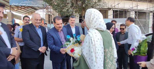 استقبال از دانش آموز شیروانی دارنده مدال برنز جهانی المپیاد علوم زمین