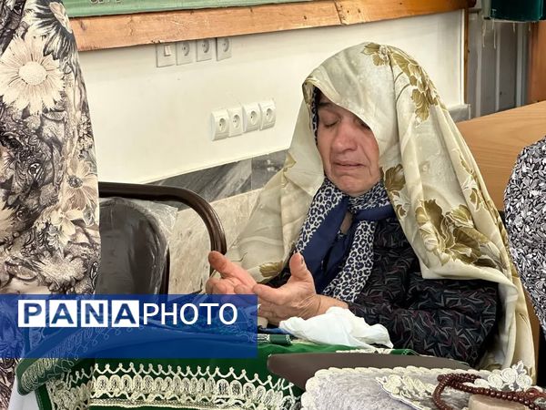 شکوه بندگی در نماز عید فطر گلوگاه