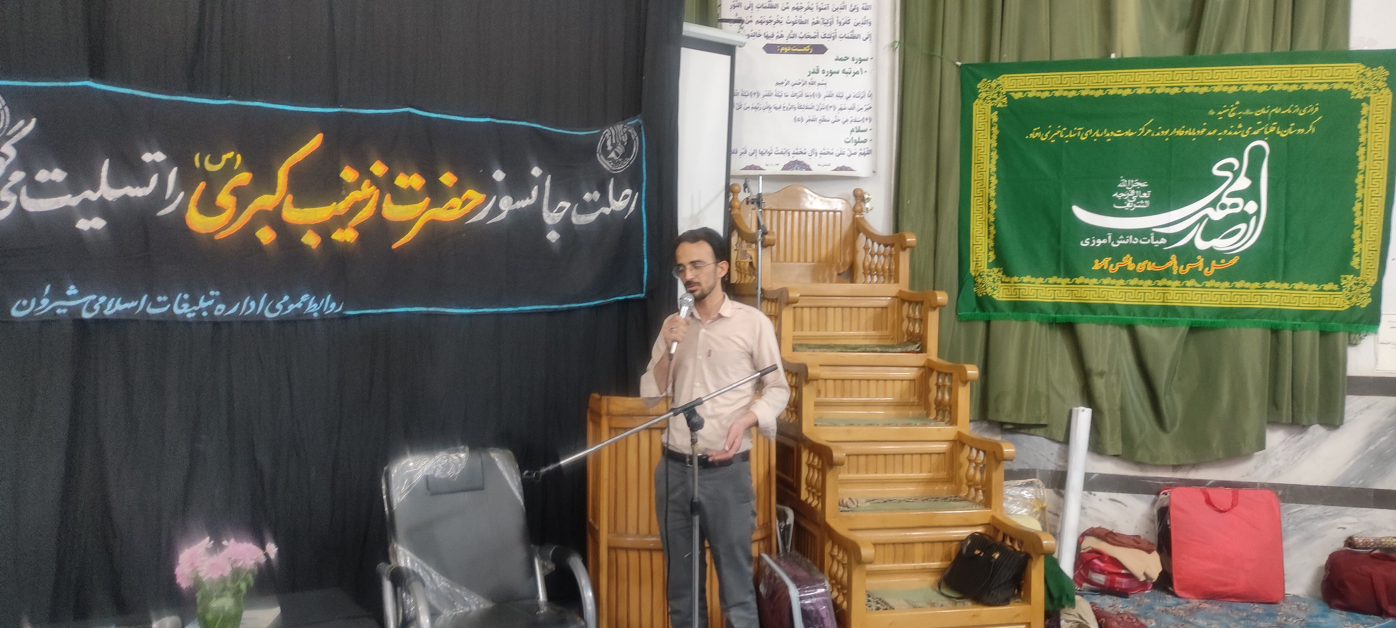 حضور ۷۲ دانش‌آموز دختر معتکف به نیت ۷۲ شهید کربلا در مسجد باب الحوائج شیروان