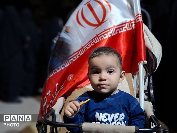 شکوفه‌های انقلاب در رشتخوار؛ حضور پرشور شبانه و پایداری پای آرمان‌ها