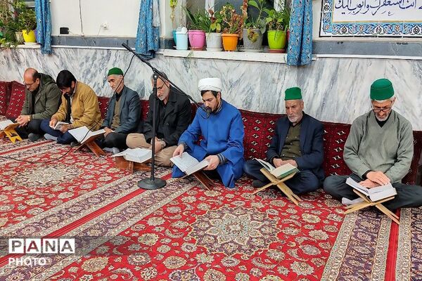 جزء خوانی قرآن در ماه مبارک رمضان  مسجد جامع شهر بار نیشابور 